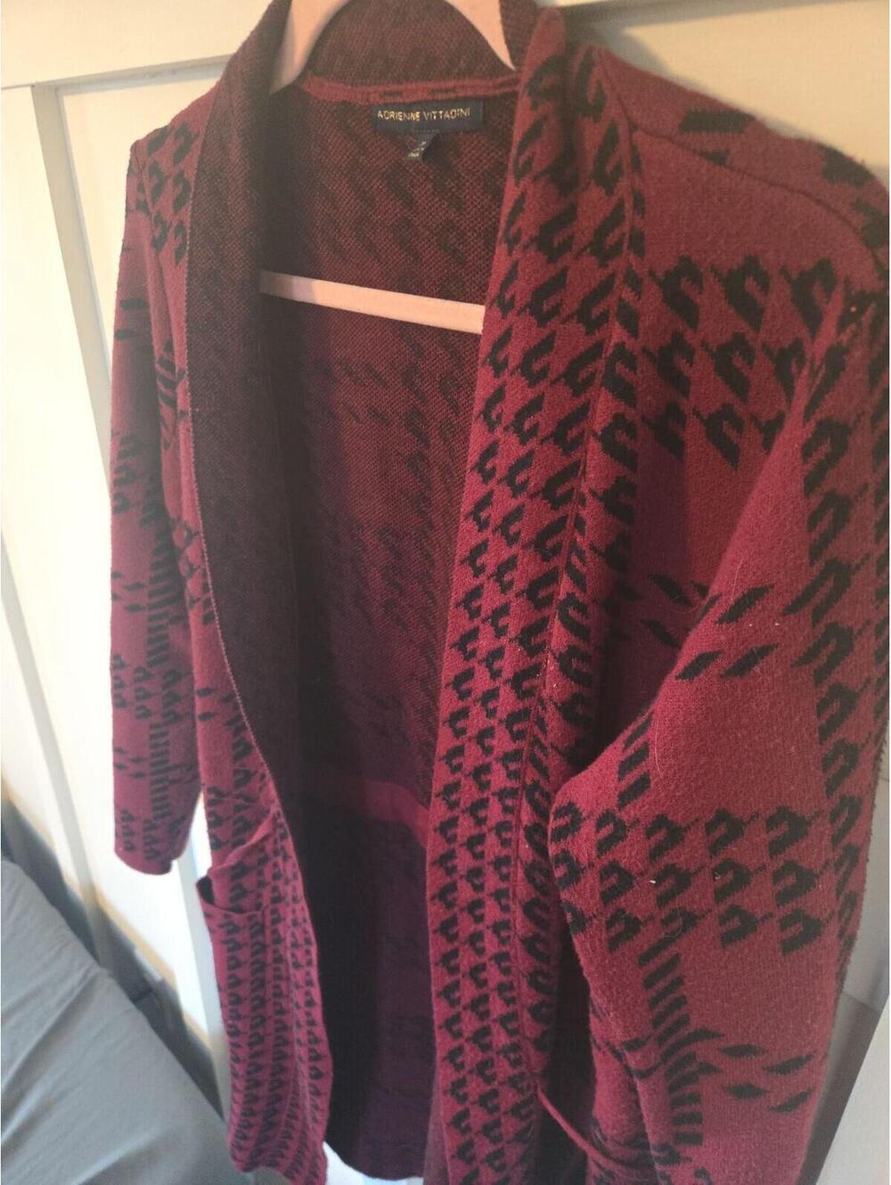 Adrienne Vittadini Burgundy Houndstooth Open Front Cardigan Size M - Picture 3 of 6
